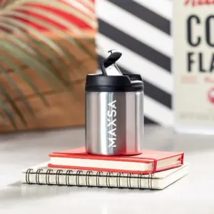 Kleine koffiemachine beker