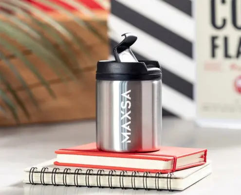 Kleine koffiemachine beker