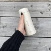 Auum koffiebekers bedrukking Retulp stoom vaatwasser voor koffiebekers op kantoren