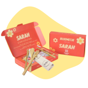 Gepersonaliseerd doosje met bestek