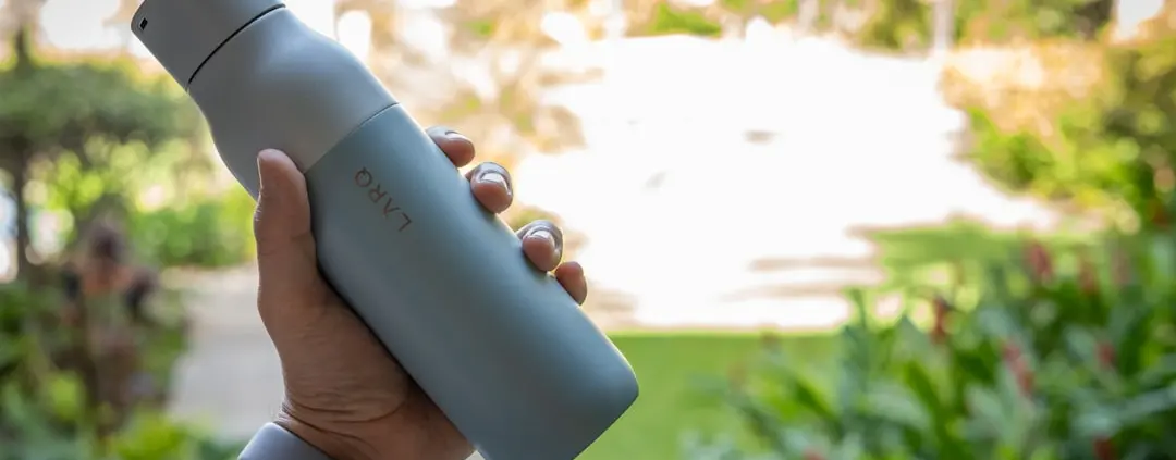 Photo reusable water bottles