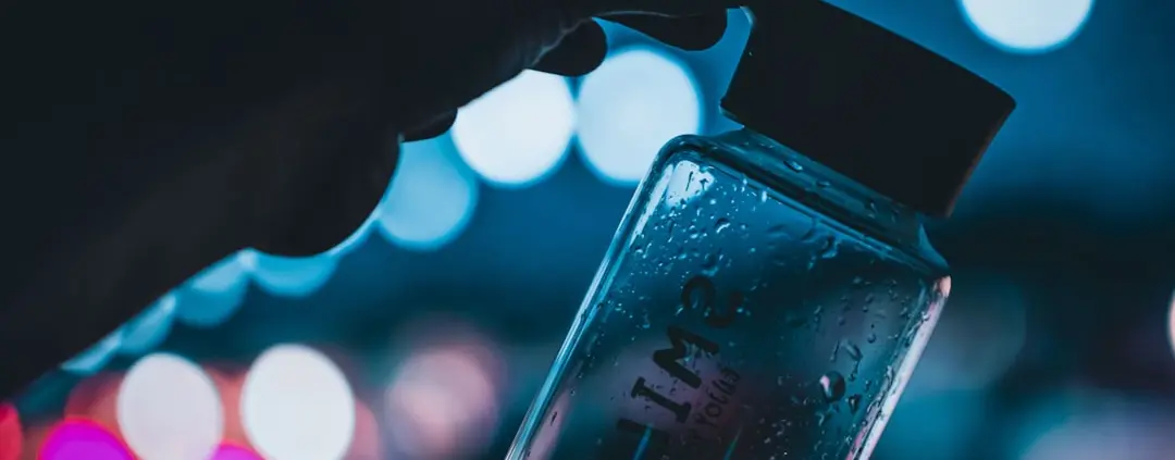 Photo water bottle odor