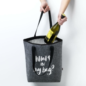 Retulp tassen - felt koeltas met logo bedrukking en fles wijn