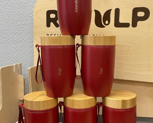 retulp lunchpot met namen graveren