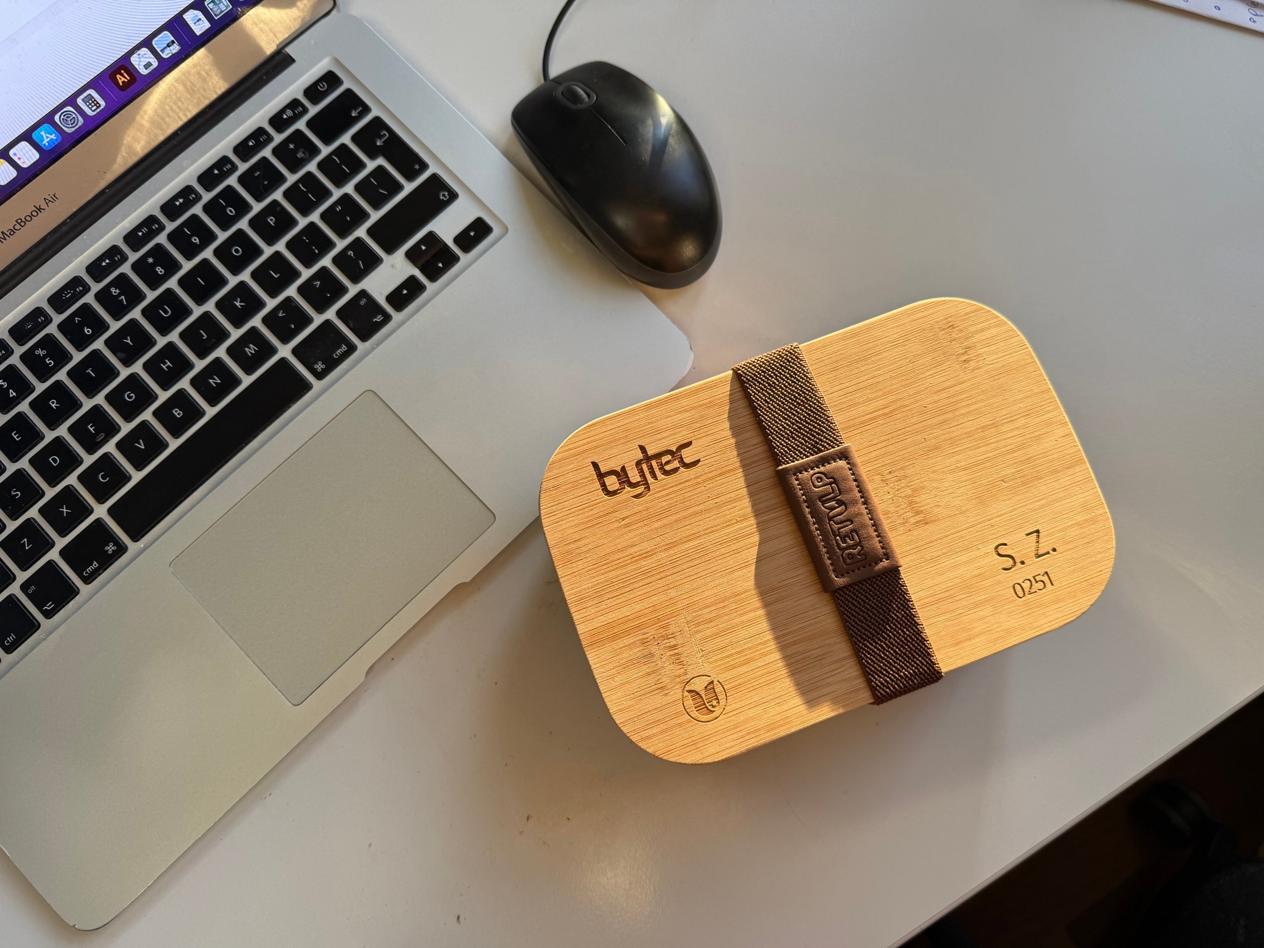 Retulp lunchboxen broodtrommels zakelijk bedrukken