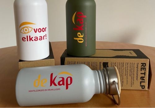 Retulp waterflessen personeelsgeschenk in de zorg