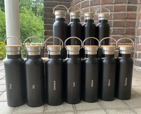 Jubileum Retulp drinkflessen-voornamen bedrukken scholen
